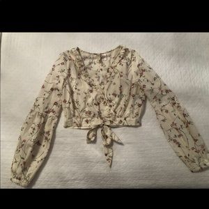 H&M blouse size US 6